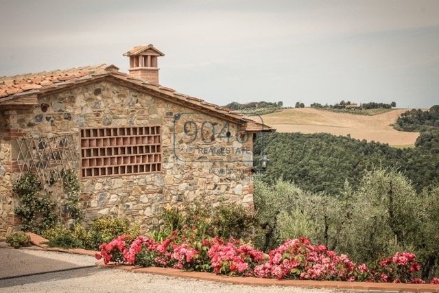 "Rustico" in Panoramalage mit Pool inmitten der Toskana in Chianni - Pisa