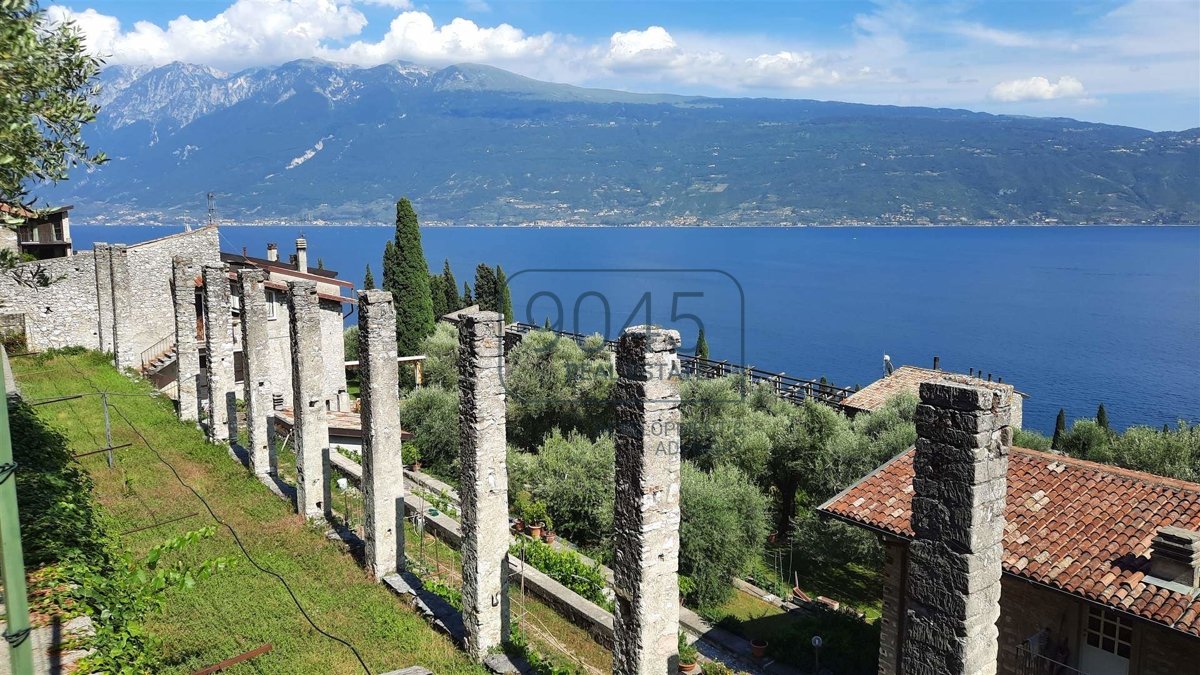 Freistehende Villa im Zitronenhain mit Panormana-Seeblick in Gargnano - Gardasee