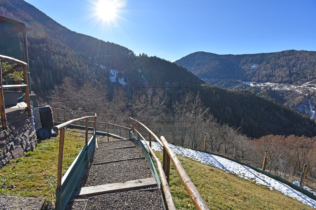 Wohnhaushälfte in Panoramalage in Sover - Südtirol / Trentino