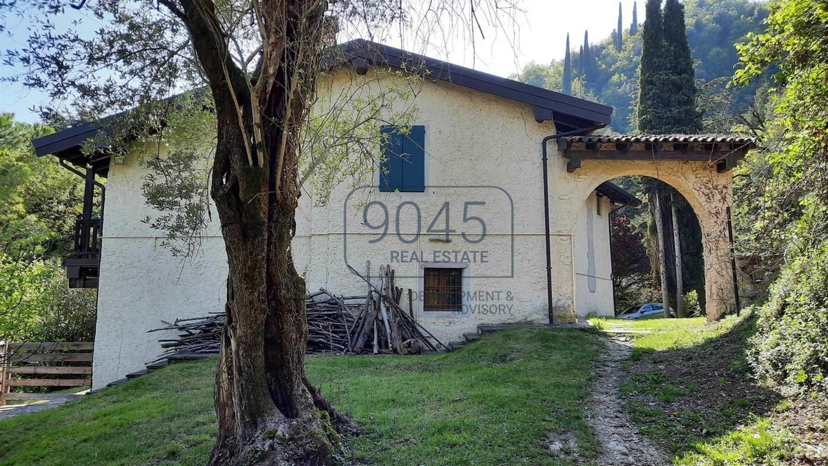 Rustikales Kleinod in idyllischer Umgebung in Toscolano Maderno - Gardasee