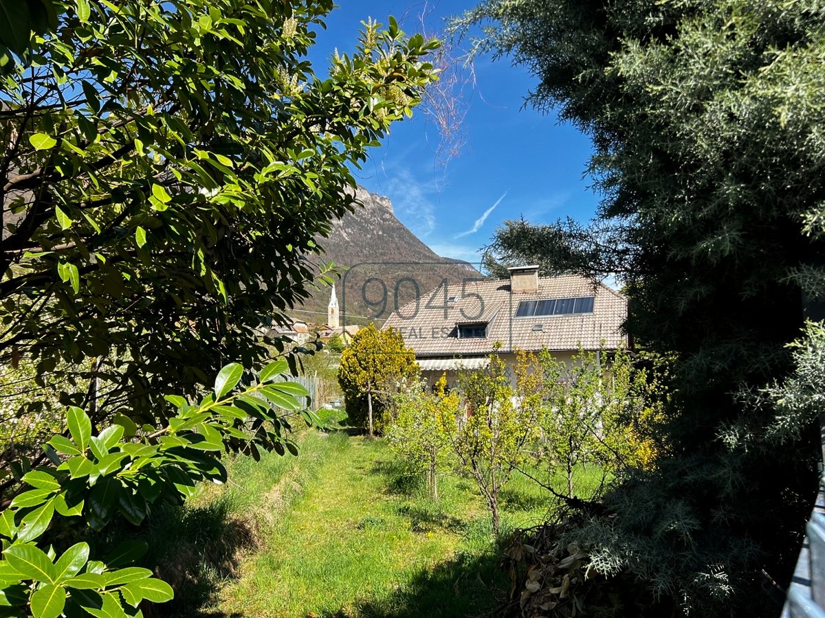 Schönes Grundstück mit Bestandsgebäude in guter Lage in Kaltern an der Weinstraße - Südtirol