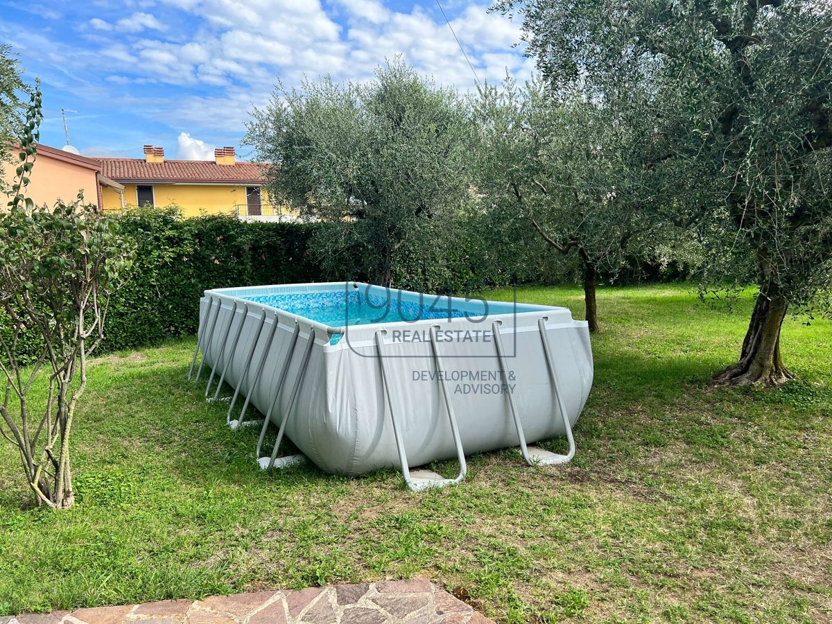 Villa mit Entwicklungspotenzial in Lazise - Gardasee