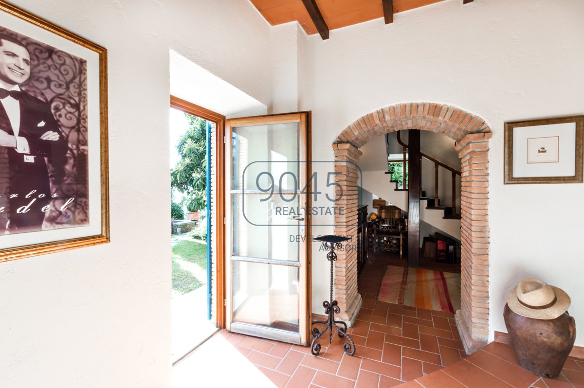 Elegantes rustikales Haus mit Meerblick auf den Hügeln von Pietrasanta - Toskana