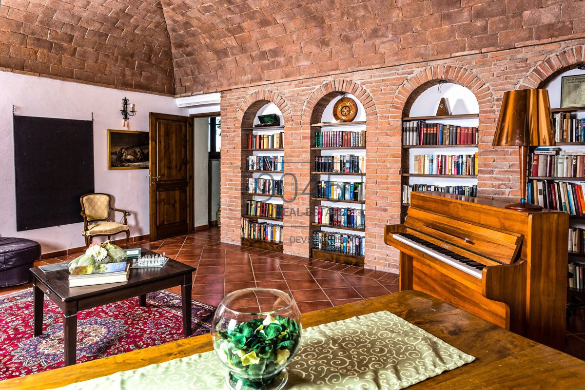 Wunderschönes Bauernhaus inmitten von märchenhaften Landschaften in Lajatico - Toskana