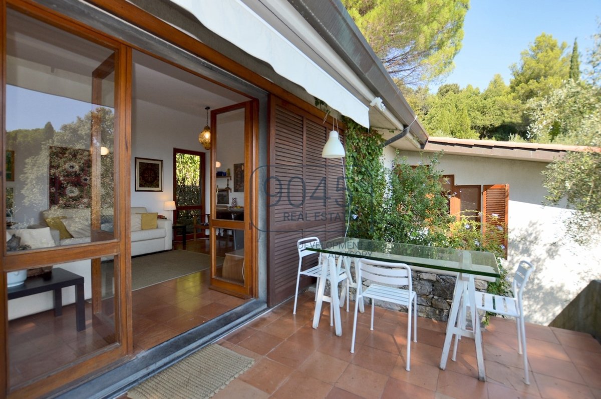 Charmante Villa mit großem Garten und Meerblick in Portovenere an der Ligurischen Küste