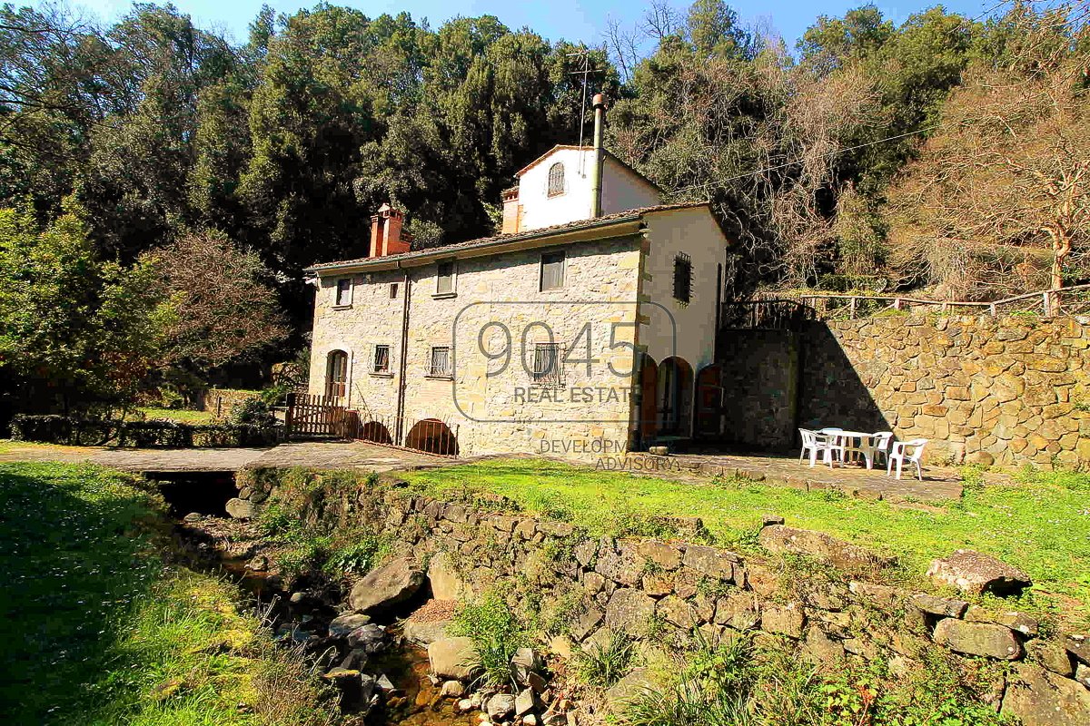 Gepflegtes Landhaus in den Hügeln von Vinci - Toscana