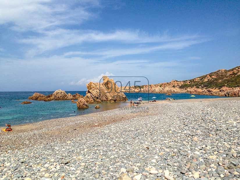 Moderne Neubauvilla an der Costa Paradiso - Sardinien