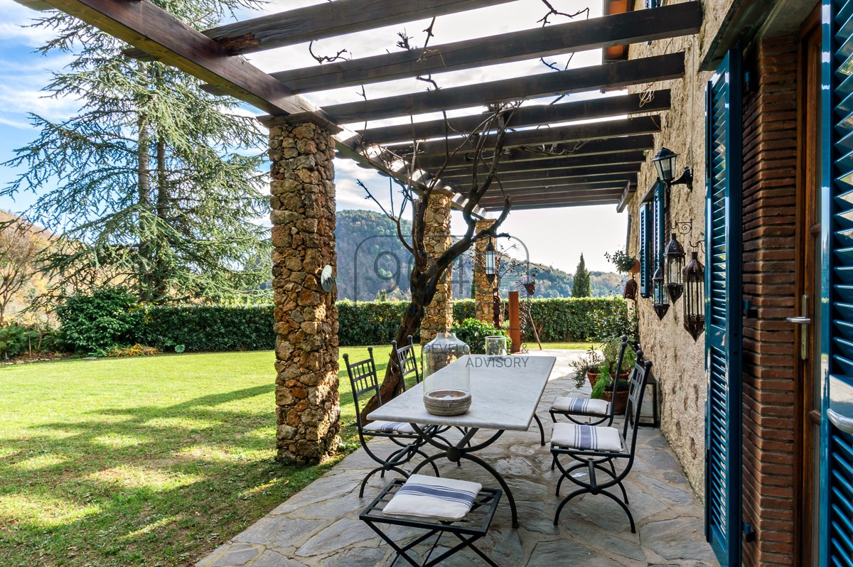 Elegantes rustikales Haus mit Meerblick auf den Hügeln von Pietrasanta - Toskana