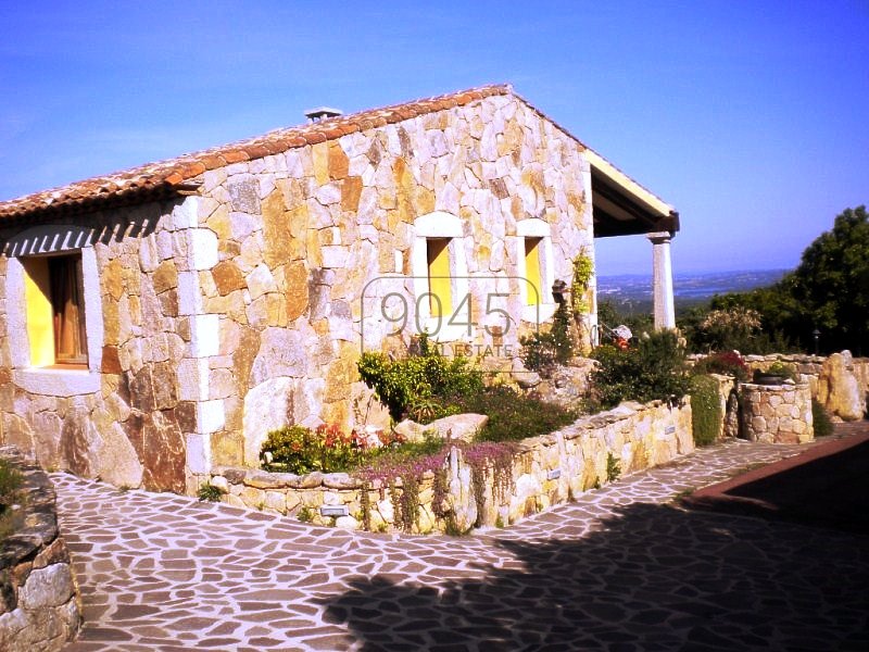 Traditionelles Steinhaus mit Dependance und mit Meerblick in Palau - Sardinien