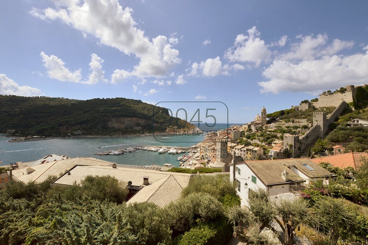 Penthouse mit Panoramaterrasse und Meerblick in Portovenere - Ligurien