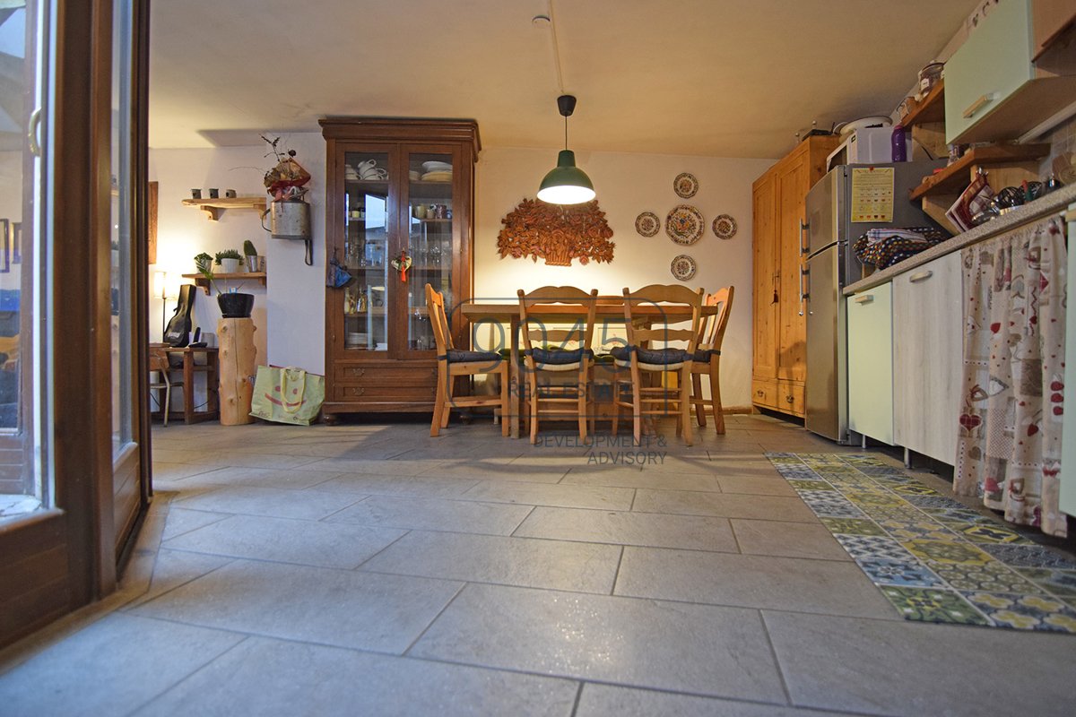 Geräumige Wohnung mit großer Taverne in Canazei inmitten der Dolomiten - Südtirol / Trentino