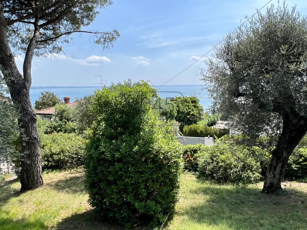 Secret-Sale: Neubauvilla in ruhiger und privilegierter Lage mit Seeblick in Garda - Gardasee