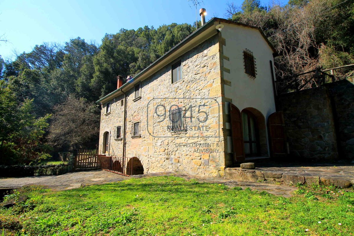 Gepflegtes Landhaus in den Hügeln von Vinci - Toscana