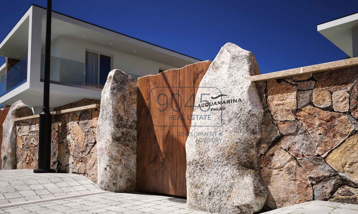 Ferienhaus mit Garten und Blick auf das Meer in Palau - Sardinien