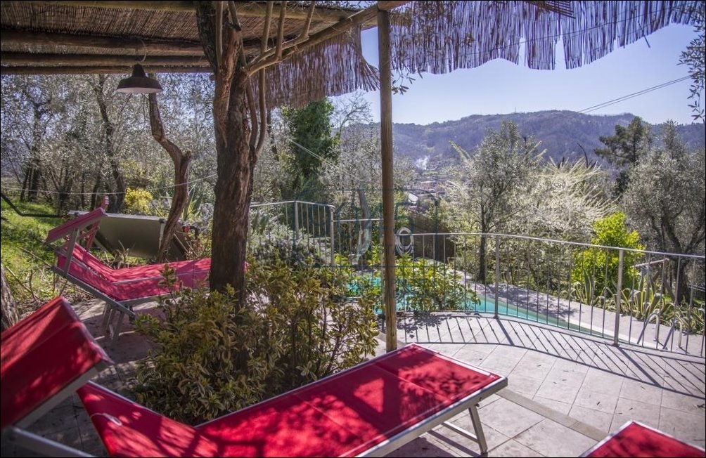 Rustikales Bauernhaus mit Meerblick in Camaiore - Toskana