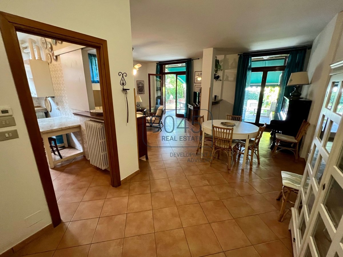 Wohnung mit privatem Garten "Lungolago" in Bardolino - Gardasee